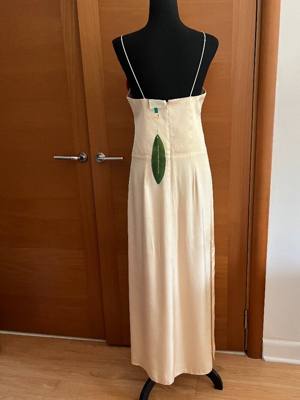 FARM Rio Rose Detailed Sleeveless Satin Maxi Dress Size Small NWT - Picture 9 of 10